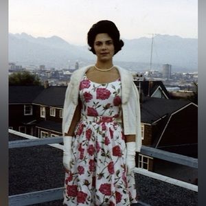 Meet your Posher, Adina